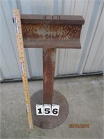 Metal Shaping Stand