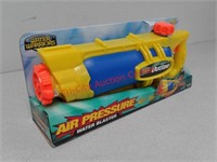 New water Warriors Outlaw Water Blaster gun