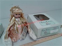 1992 Effanbee Cinderella doll in box
