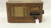 Vintage Coronado Wood Radio