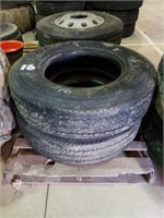 Goodyear 11R22.5 x 2