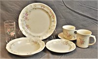 Large Pfaltzgraff Dinnerware Set Pink Flowers