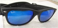 Authentic Ray Ban New Wayfarer Sunglasses