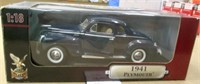 1941 Plymouth 1:18 Scale Die Cast Deluxe Edition
