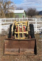 Ford Tractor w/ Front Loader