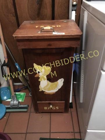 Online Estate Auction of Mary Ann Seidler - Day 2