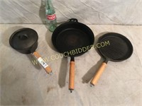 3 import cast iron frying pans