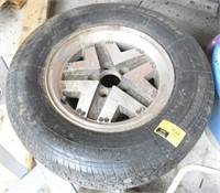 Aluminum wheel and tire
