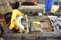 Dewalt battery operated circular saw