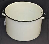 12" Diameter Vintage Porcelain Enameled Stock Pot