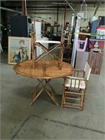 Rattan table and 2 chairs