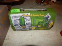 Small John Deere Lunch Box - Cool!