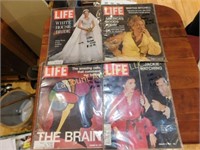 4 Life magazines