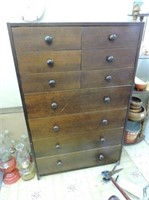Chest of Drawers, 31.5" x 16" x 49.5"