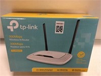TP-LINK 300 MBPS WIRELESS N ROUTER