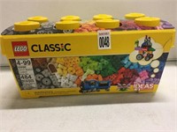 LEGO 484-PIECE CLASSIC BUILD SET