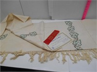 Original Design Embroidery Table Cloth