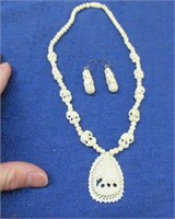 vintage elephant carved necklace & earrings
