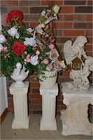 Lot of 3 Decorative Pedestals, 2 flower