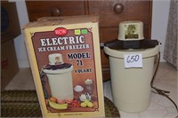 4 Qt. Electric Ice Cream Maker