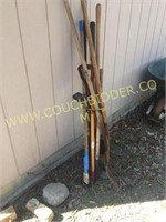 Large lot of garden hand tools