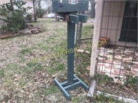 Green Garden Mail box on wood stand