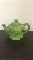 Broccoli Teapot marking CS on the Bottom