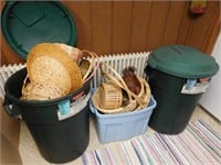 Lot-Baskets, 2-32 Gal Rubbermaid Garbage Cans