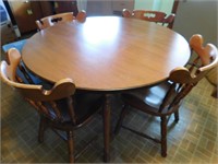Tell City 45" Round Table w/4 Chairs