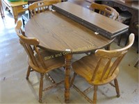 5 piece oak dining set, table & 4 chairs