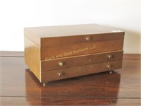 Wooden felt-lined jewelry box with mirror