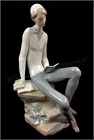 Lladro Porcelain #4684 ' Hebrew Student' Figurine