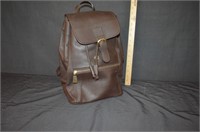 BROWN COACH BACKPACK, NEVER USED (GOOD CONDITION)