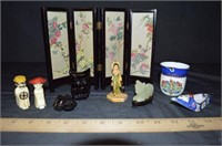 GROUPING OF MINIATURES: ORIENTAL, 4 PANEL SCREEN,