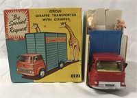 Boxed Corgi 503 Chipperfields Circus Giraffe Truck