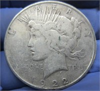 1922-D peace silver dollar