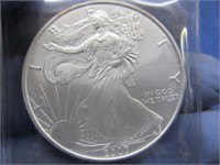 2007 silver eagle dollar (1-oz .999 silver)