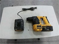 18V Dewalt SDS Hammer with charger