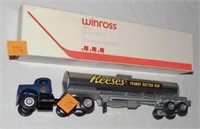 Winross Reese's Peanut Butter Cup Tanker