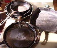 Griswold, Wagnerware & Numbered Cast Iron Skillets