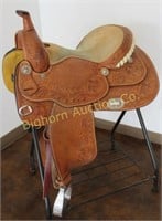 All Around Saddle by Dale Chavez 15.5"