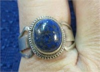 sterling silver blue stone ring - size 9.5