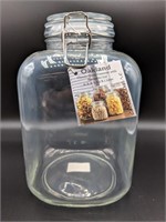 142oz. Classic Glass Canister Decoware