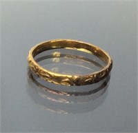 Antique 10kt Yellow Gold Baby Ring