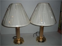 1 pair Kennsington 19 inch Table Lamps 1 Lot