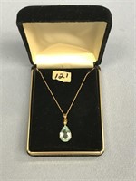 Beautiful aquamarine set in 14kt gold pendant and