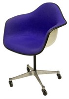 CHARLES & RAY EAMES HERMAN MILLER SHELL FORM CHAIR