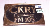 Metal diec ast ckry country FM 105 belt buckle 2