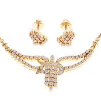 An 18K Diamond Necklace & Matching Earrings