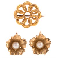 A Lady's Pearl Earrings & Pinwheel Brooch in 14K